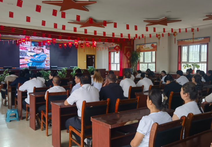 屏幕截图 2025-07-28 213355.png