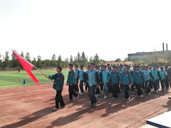 08211755775653256257.jpg 国防教育照片.jpg