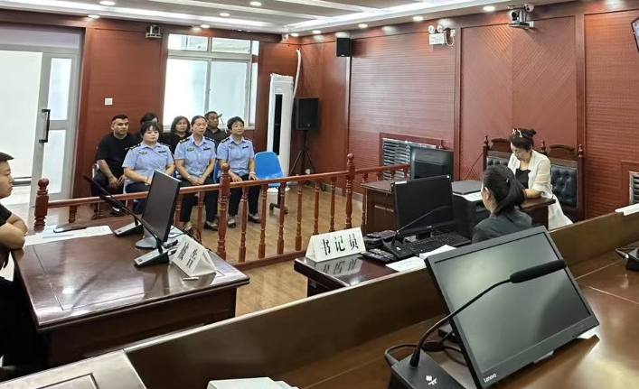 屏幕截图 2025-08-29 183933.png