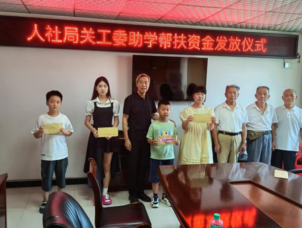 09011756724416510672.png 屏幕截图 2025-09-01 190002.png