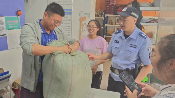 d23f55a7cfdbe8e8053f754219404062 (2).jpg