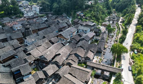 2025年9月8日，在贵州省黔东南苗族侗族自治州从江县往洞镇增冲村拍摄的乡村风光。 (6).jpg