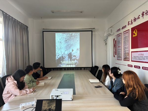 09181758197770528818.jpg 3.jpg