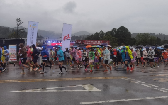 09191758256414489835.png screenshot-1758256262260.png