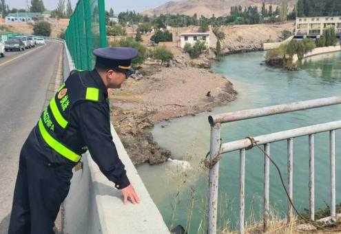 屏幕截图 2025-09-19 214209.png