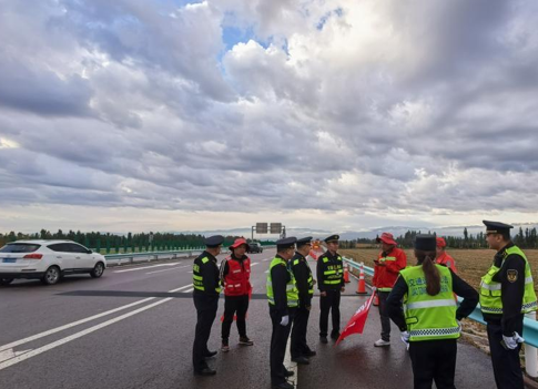 屏幕截图 2025-09-25 193902.png