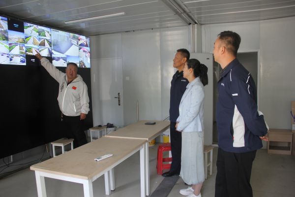 09281759064584908494.jpg 八师产业工人集中居住园开展节前专项安全检查1.jpg