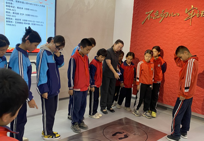 09281759068120242457.png 屏幕截图 2025-09-28 220133.png