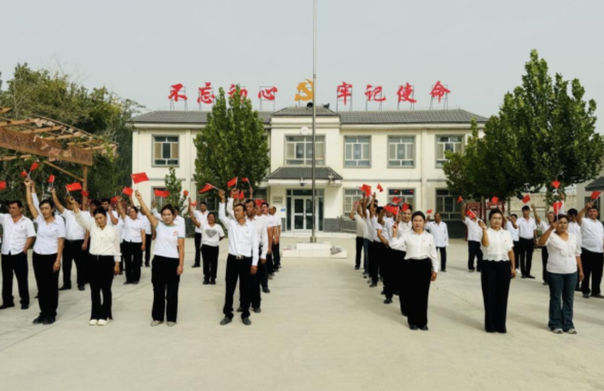 屏幕截图 2025-10-08 191450.png