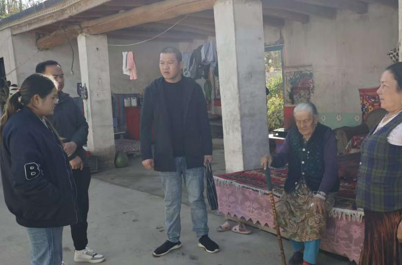 屏幕截图 2025-10-17 193349.png