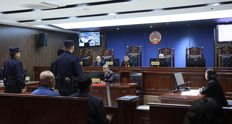 屏幕截图 2025-10-17 194345.png