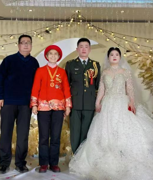 屏幕截图 2025-10-17 201708.png