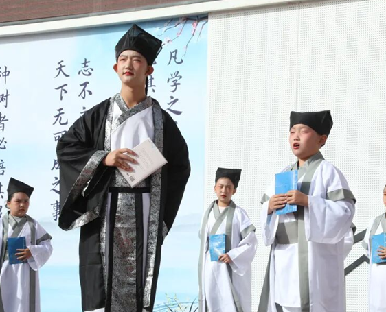 屏幕截图 2025-10-20 201835.png