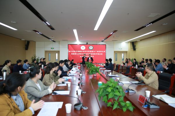 10211761048872959554.jpg 0DM0A8460.JPG