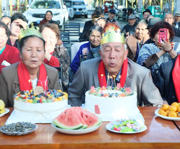 屏幕截图 2025-10-29 202126.png