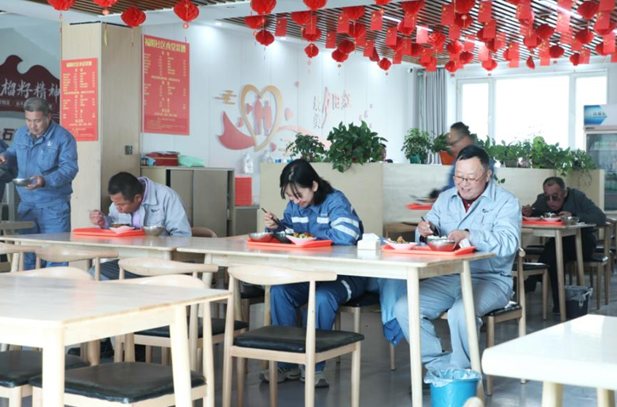 屏幕截图 2025-10-30 193934.png