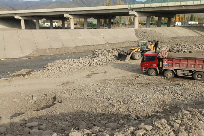 屏幕截图 2025-11-05 162602.png