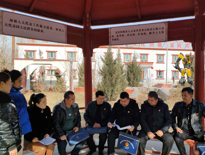 屏幕截图 2025-11-06 194041.png