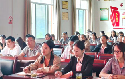 屏幕截图 2025-11-06 215159.png