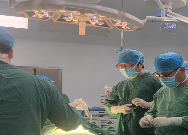 屏幕截图 2025-11-11 193659.png