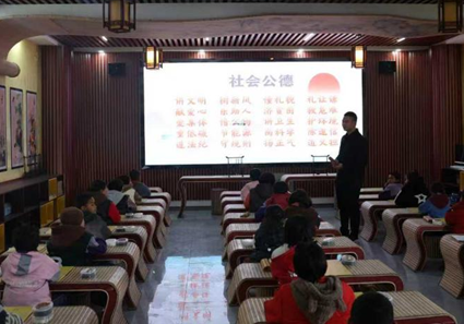 屏幕截图 2025-11-13 185621.png