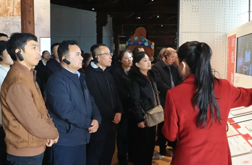 屏幕截图 2025-11-21 183639.png