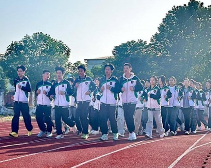 屏幕截图 2025-11-24 192839.png