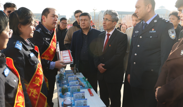 屏幕截图 2025-12-05 191311.png