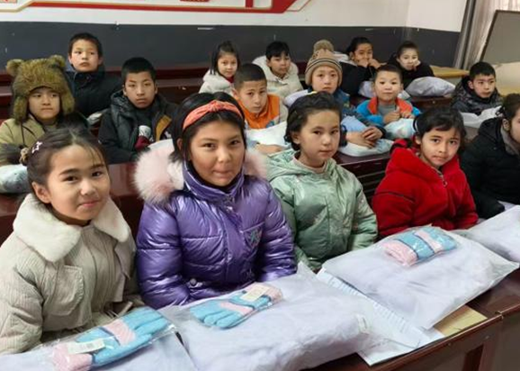 屏幕截图 2025-12-16 185930.png