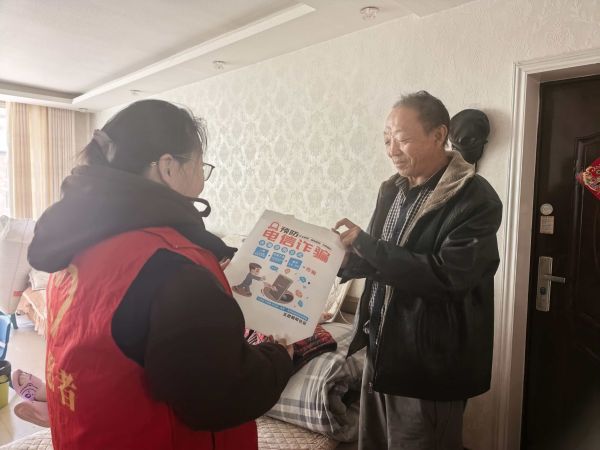 12171765968963619352.jpg ebf8af01587be426981272a166fa927.jpg