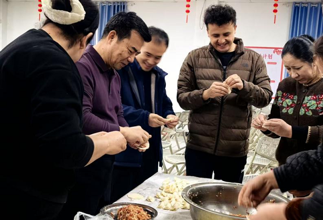 12231766493519158231.png 2025122317664648120313035.png