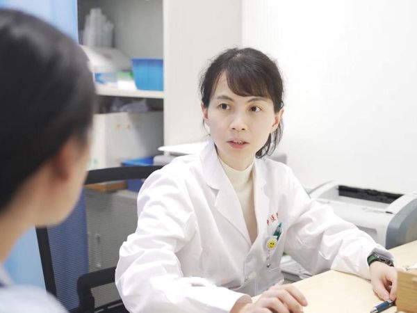 0 陈希婧第一期vlogo-封面_副本.jpg