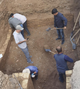 库车市友谊路墓群考古有新发现