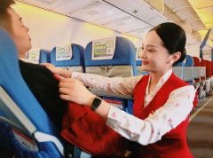 座椅靠背引发的“敏感话题”：深航江苏分公司乘务员的云端调解课