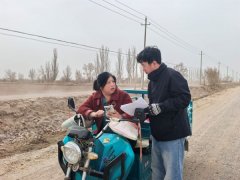 二团二十一连宣讲秸秆还田禁烧护家园