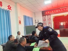 警民携手筑防线 平安宣传入人心——五团八连联合片区辅警开展反诈与交通安全宣传