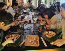 真情融万家 交心促团结 ------阿克苏市水利局驻喀拉塔勒镇托吾热其村工作队开展“民族团结一家亲”活动