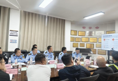 霍城执法大队召开大件运输车辆专题座谈会 筑牢道路运输安全防线