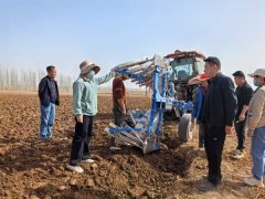 五团纪委：严把春播质量关 监督服务两不误