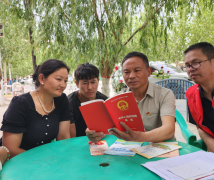 普法宣传进乡村 法治护航助振兴——阿克苏市水利局开展民法典宣传月普法活动